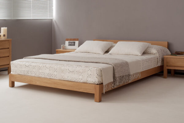 nevada low wooden bed