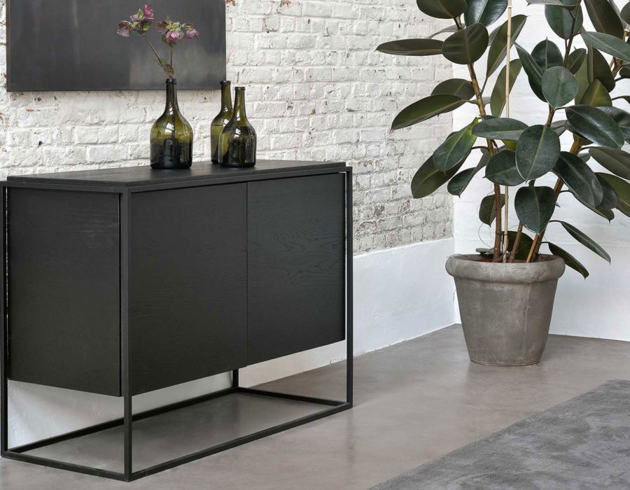 Black Monolit sideboard lifestyle2 alt
