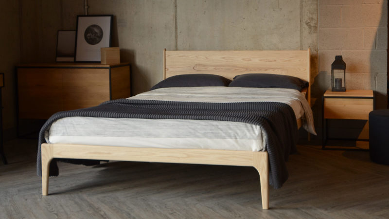 Camden Bed in solid ash 1