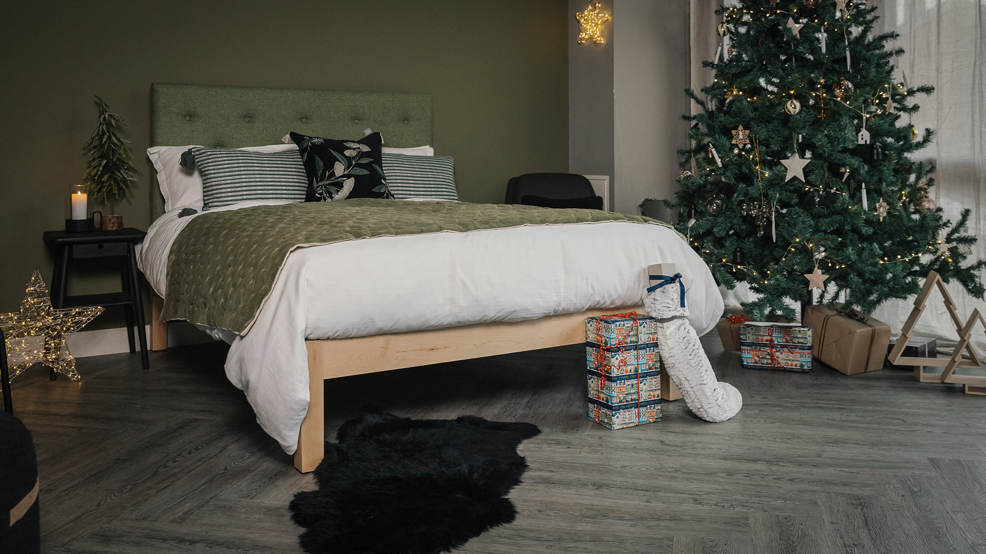 Christmas look with Skye bed