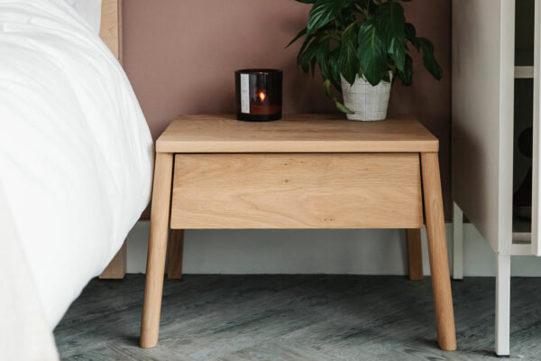 Ethnicraft Air bedside drawer table in oak