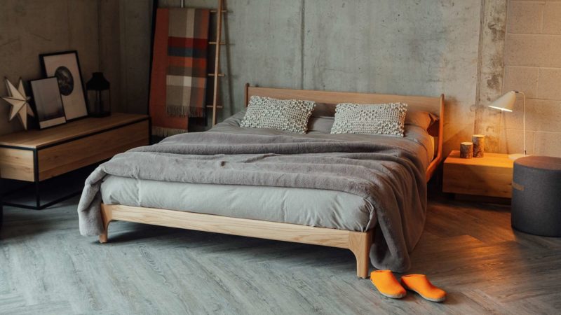 Pimlico with cement grey faux fur bedspread 1920