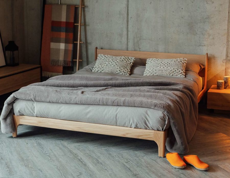 Pimlico with cement grey faux fur bedspread 1920