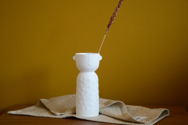 Rader Figure Vase Wide