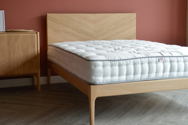 Refined Ortho 1000 on Oak Highbury Roomset