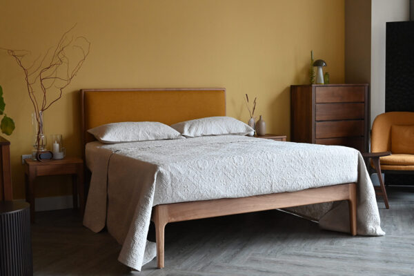 Stone Tile Embroidered Bedspread Set