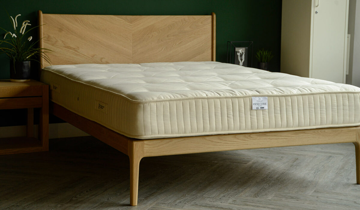 biodegradable eco core mattress wool on oak hoxton 1920