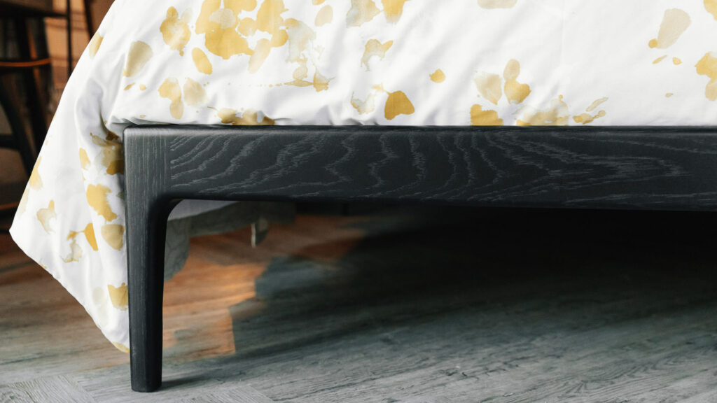 black camden leg detail