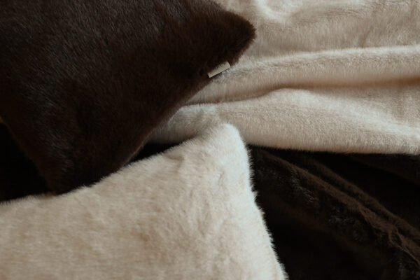 Faux Fur Throws - 2 Colours