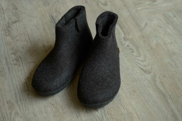 charcoal felt boots with black rubber sole