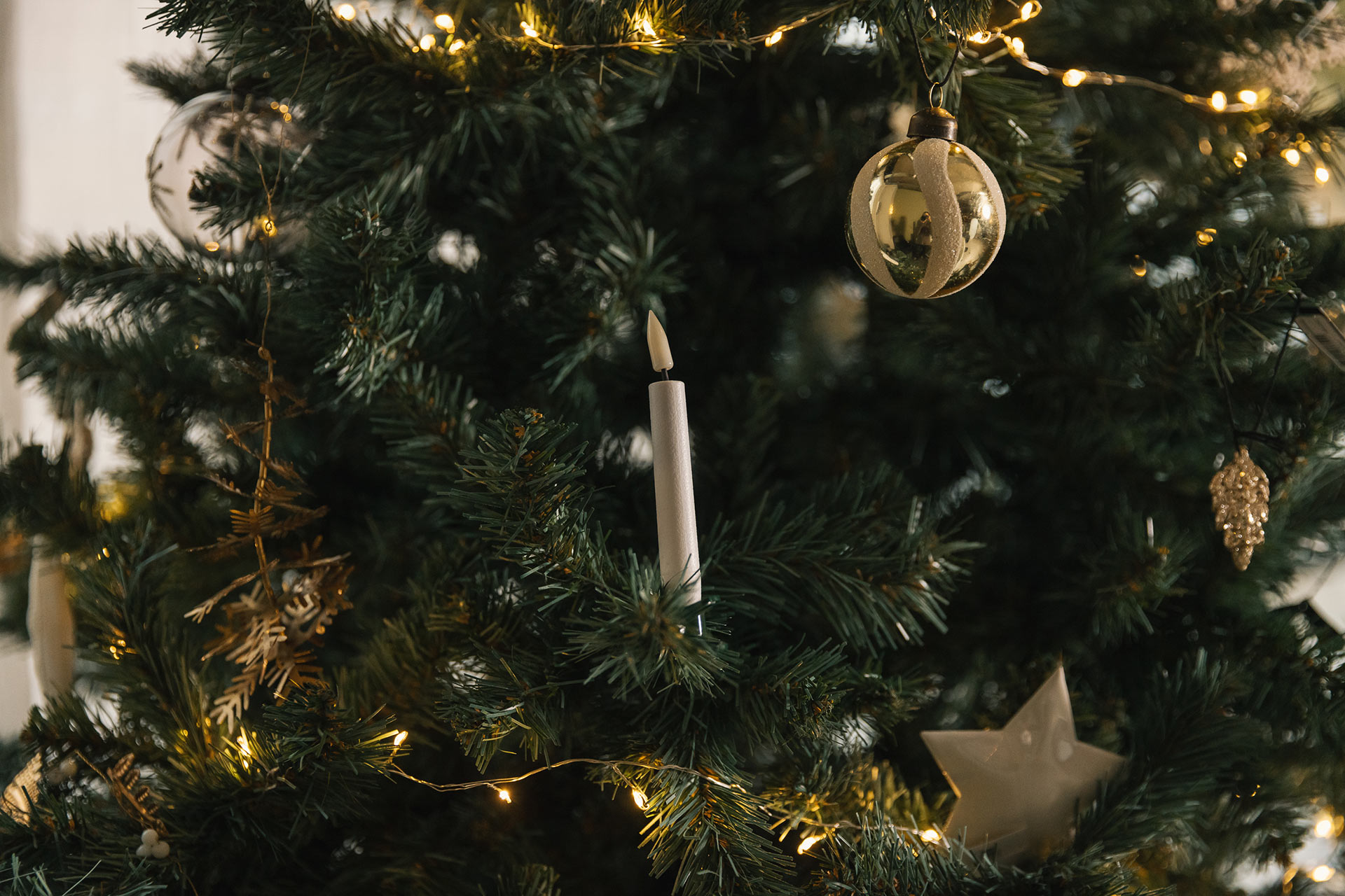 christmas candle lights and baubles