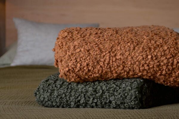 chunky knit heavy weight throws