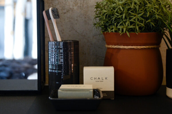 dark grey ceramic bathroom accessories