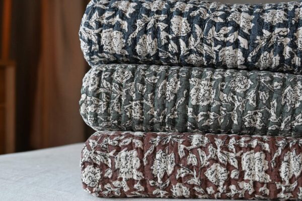 Floral Oversized Quilted Throws