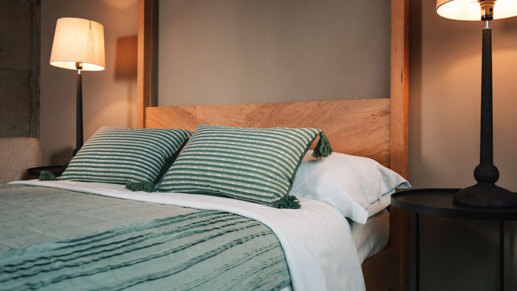 green organic linen throw on cherry 4 poster