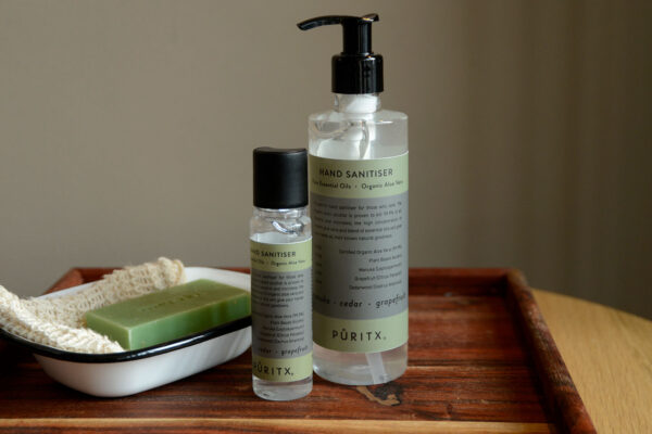 hand sanitser with organic aloe vera