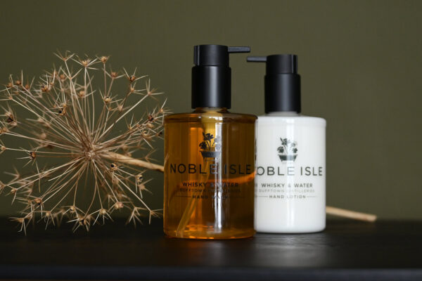 Noble Isle Whisky & Water Luxury Gift Set