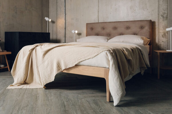 light bedspread in sand colour