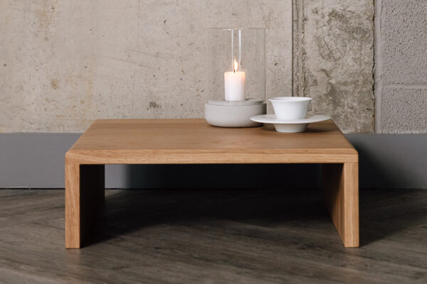 Portland - Minimal Bedside Table