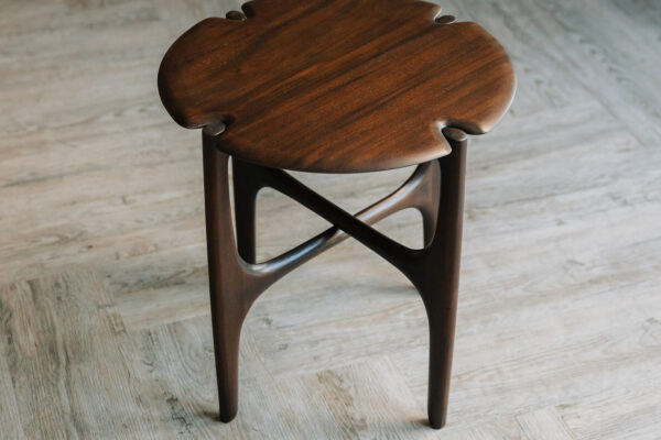 mahogany side table 1920