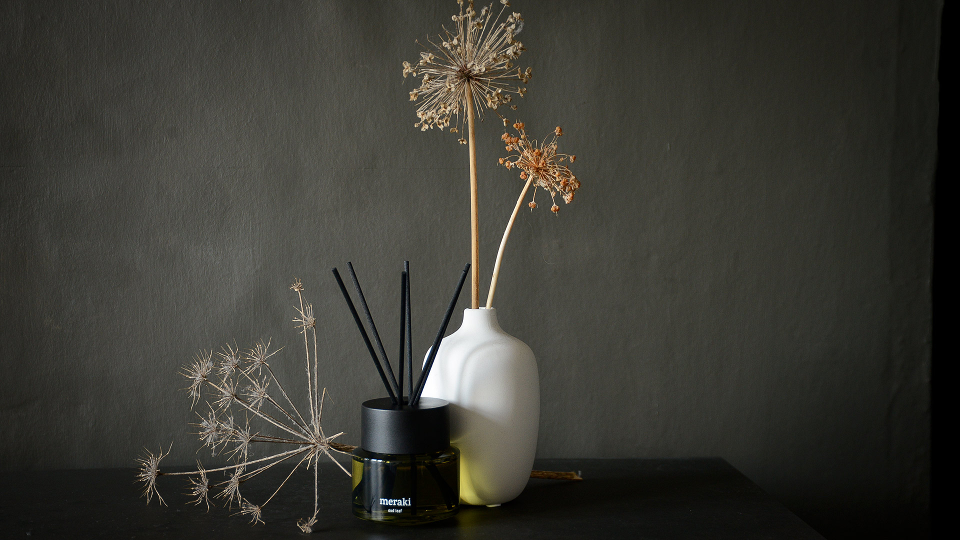 meraki oud leaf diffuser