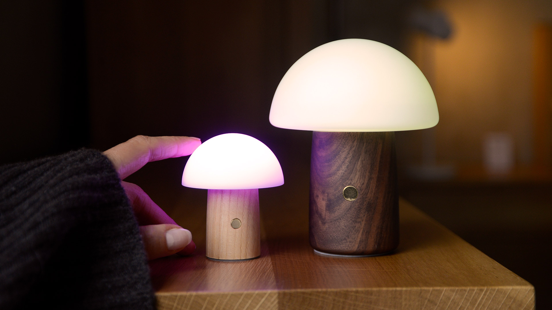 mini and med mushroom lamp size comparison