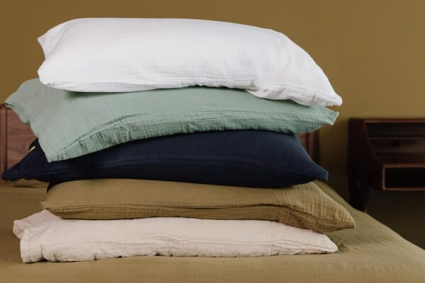 Muslin Bedding with Wooden Buttons - Various Colours