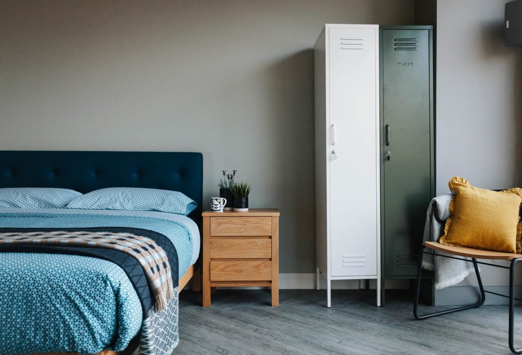 mustard lockers and 3 drawer shaker bedside unit