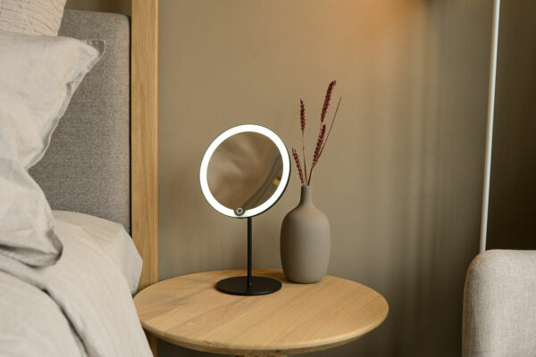 neutral ring light blomus mirror
