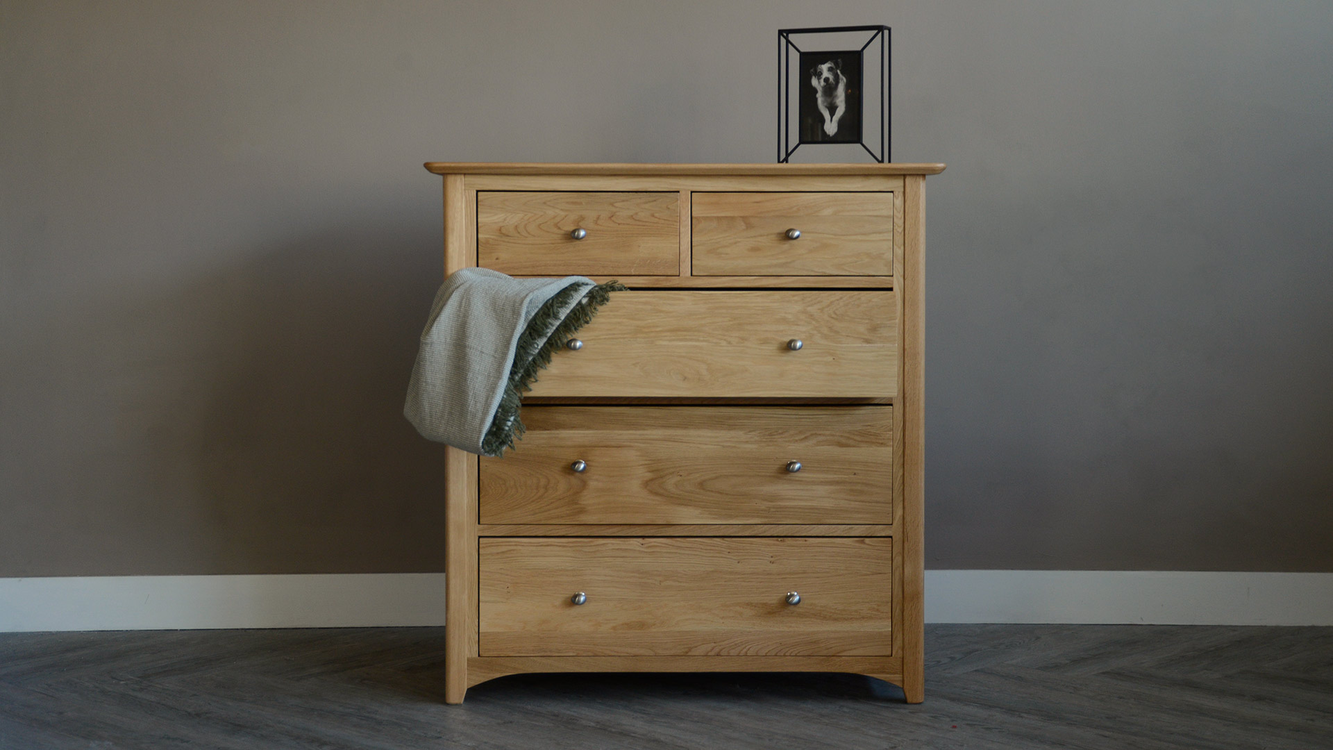 oak 5 drawer chest of drawers 1920