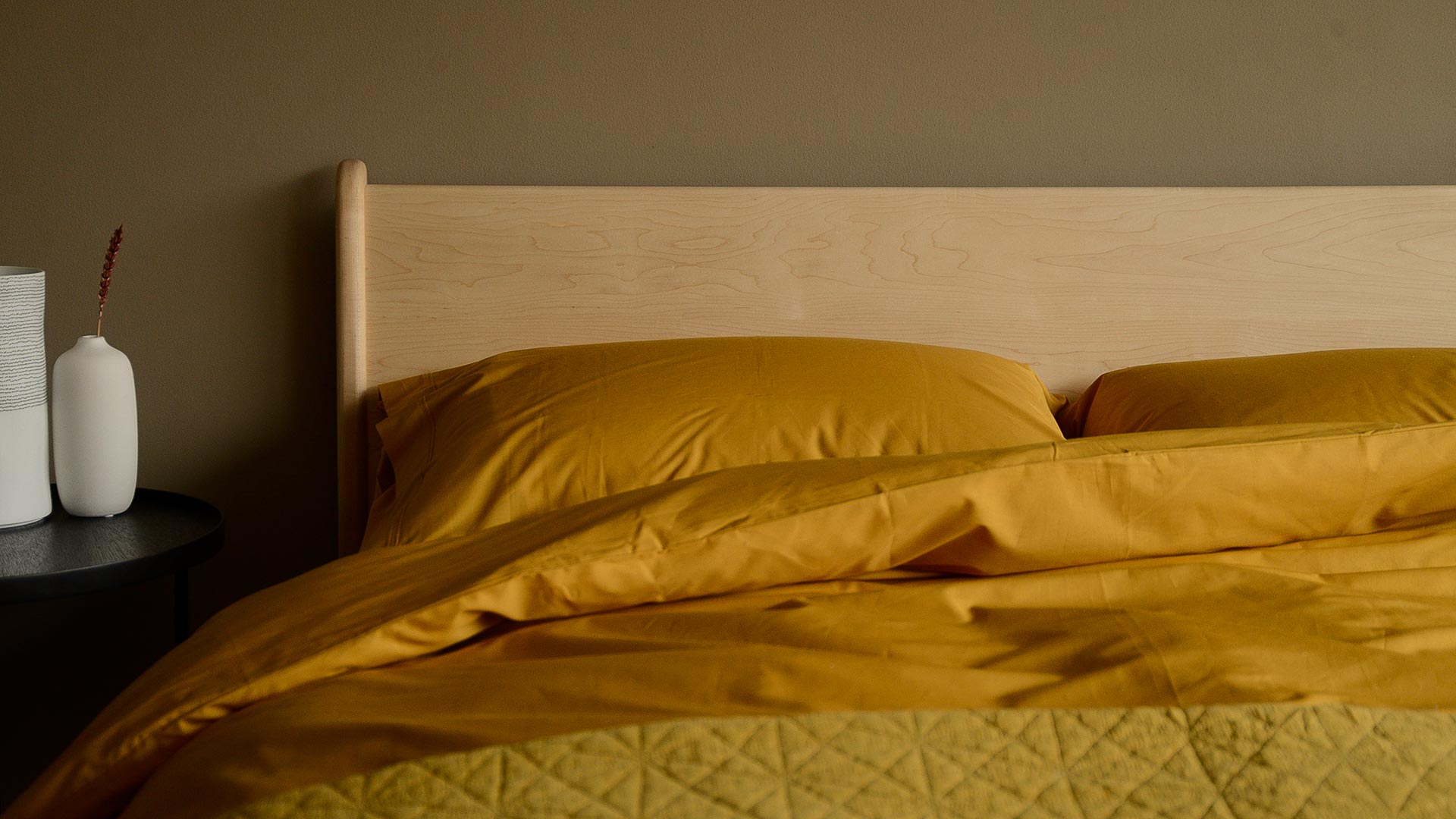 ochre egyptian cotton bedding