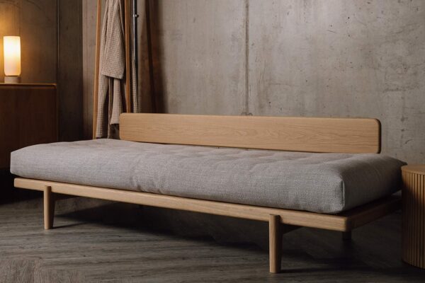 Oak Osaka daybed with backrest.