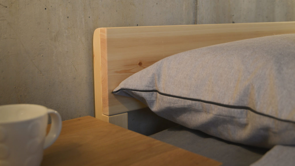 pine bed sahara nevada hybrid headboard2