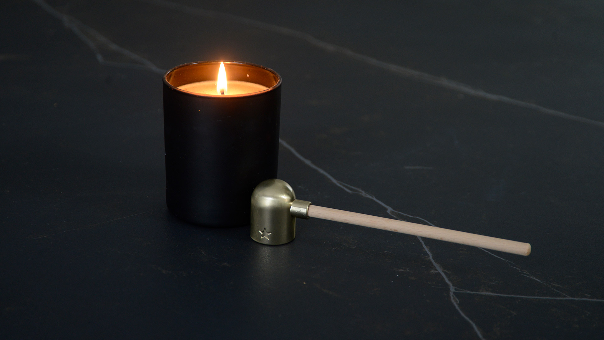 rader candle snuffer