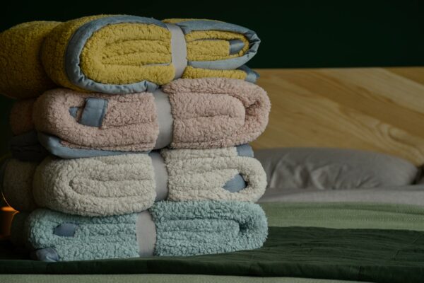 reversible fleecy throws colour options