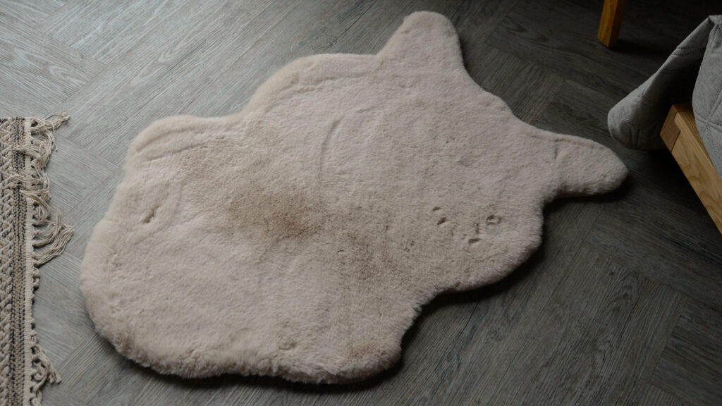 sand faux fur rug