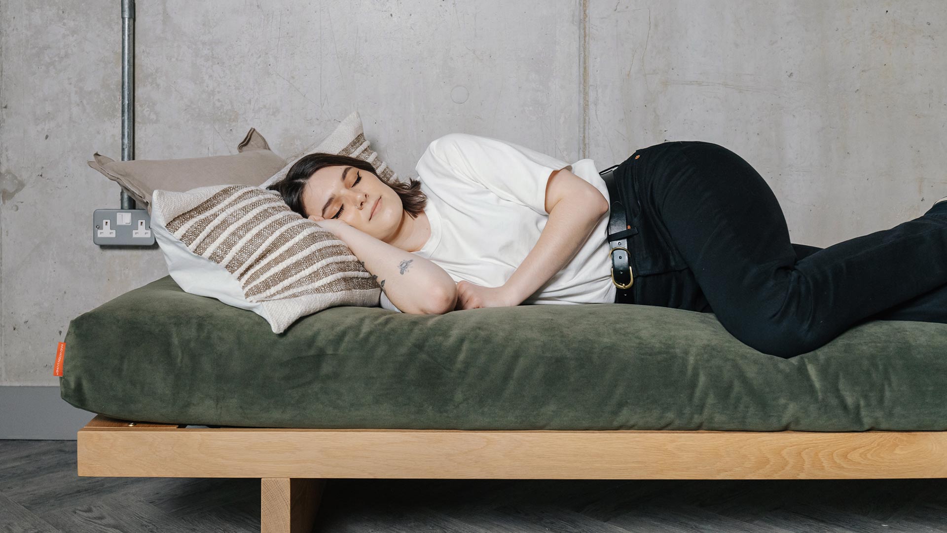 sprung kyoto daybed in use close up