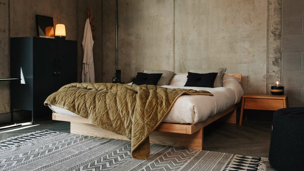 warm green velvet throw on kyoto low bed