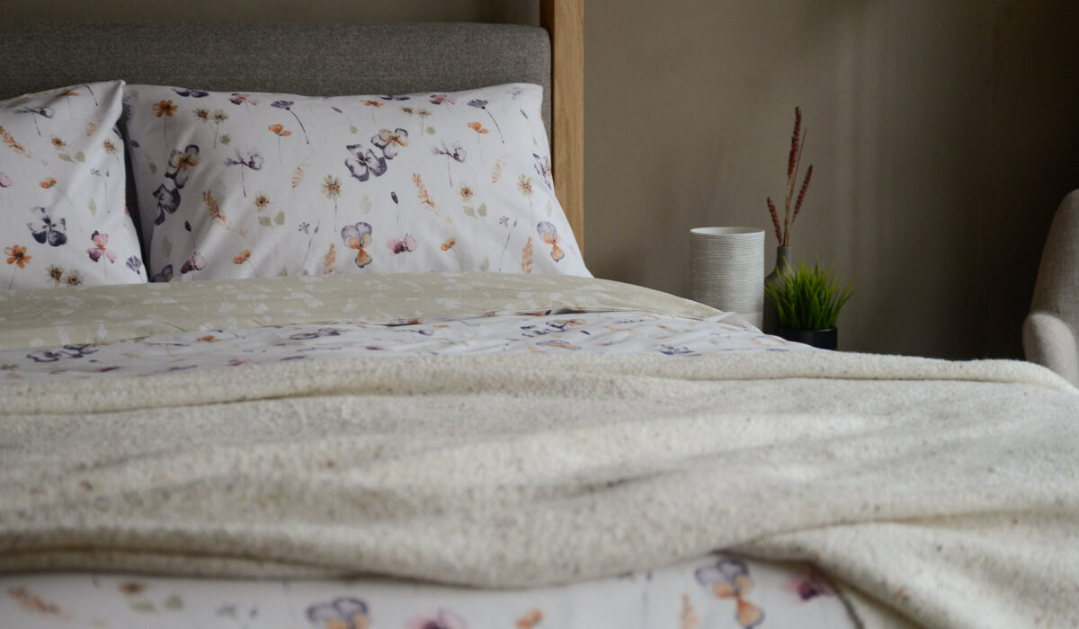 wild flower reversible duvet set 1