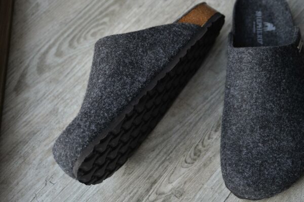 wool slipper with EVA sole 3